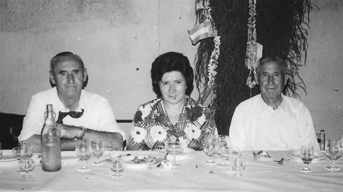José Luis, Guillermina y el tío Martín
